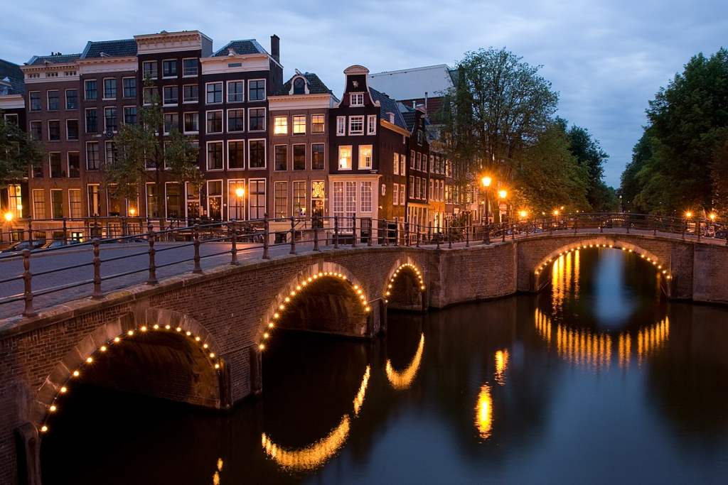 Explore Amsterdam: Top Travel Destinations for 2024